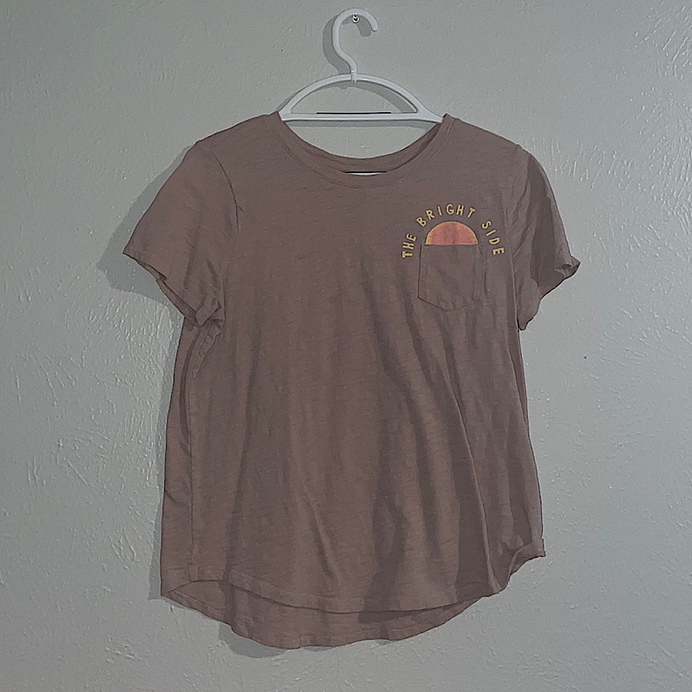 -old navy shirt